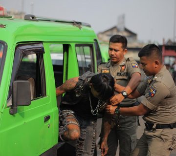 IMG 0860 copy 360x320