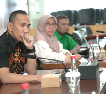 Foto 1 360x320
