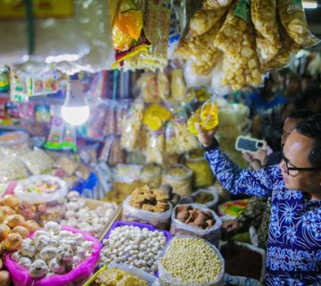 Pasar tradisional 360x320