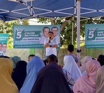 Ngariung Sehat Kel Genteng Bareng Dokter Rayendra 1 360x320