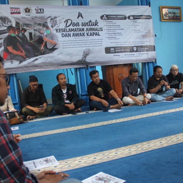 Doa Bersama Insan Pers Bogor untuk 5 Rekan Jurnalis yang Hilang di Perairan Selat Sunda Gunung Krakatau